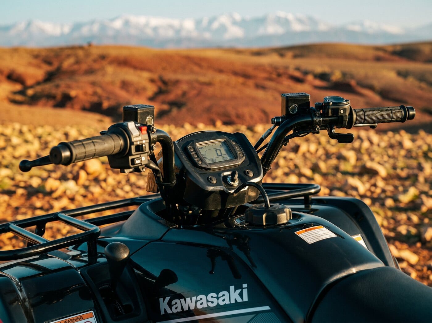 Guidon et commandes du quad Kawasaki Brute Force 300